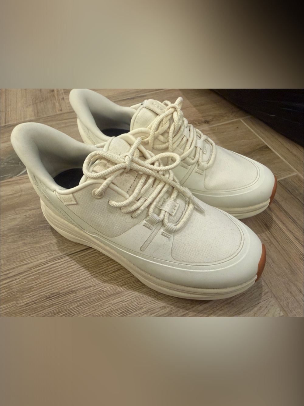 Kizik Women's London AT Pristine Size 7 NEW